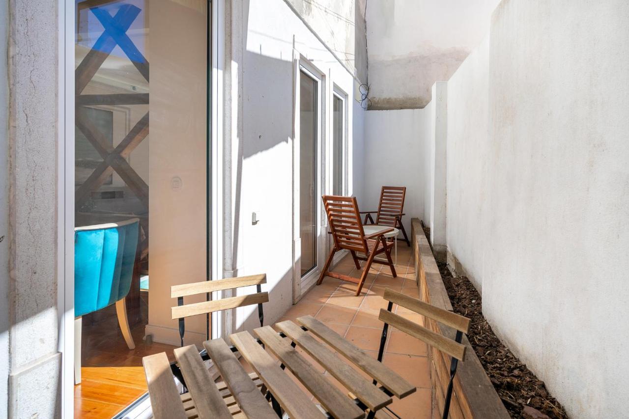 Whome | Great Location & Large Family Apartment W/Patio Lissabon Buitenkant foto